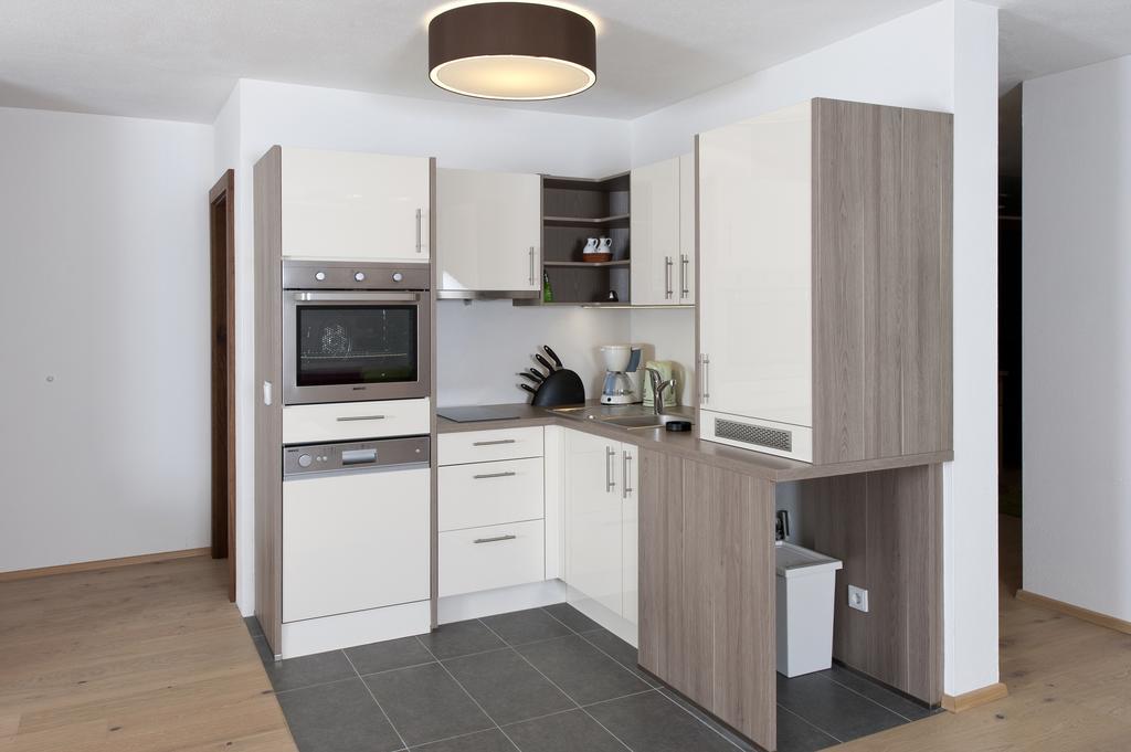 Ferienwohnung Robi Fulpmes Ruang foto